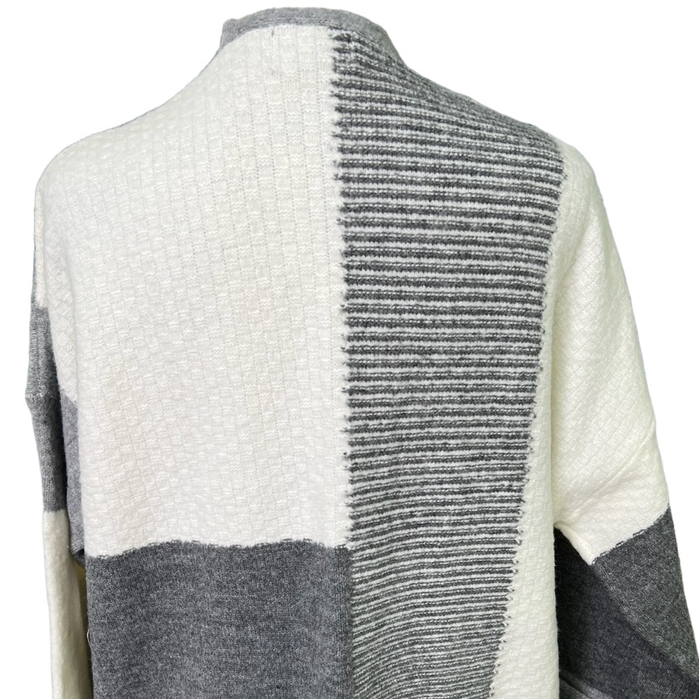 Cyrus Sweater - Picture 9 of 11